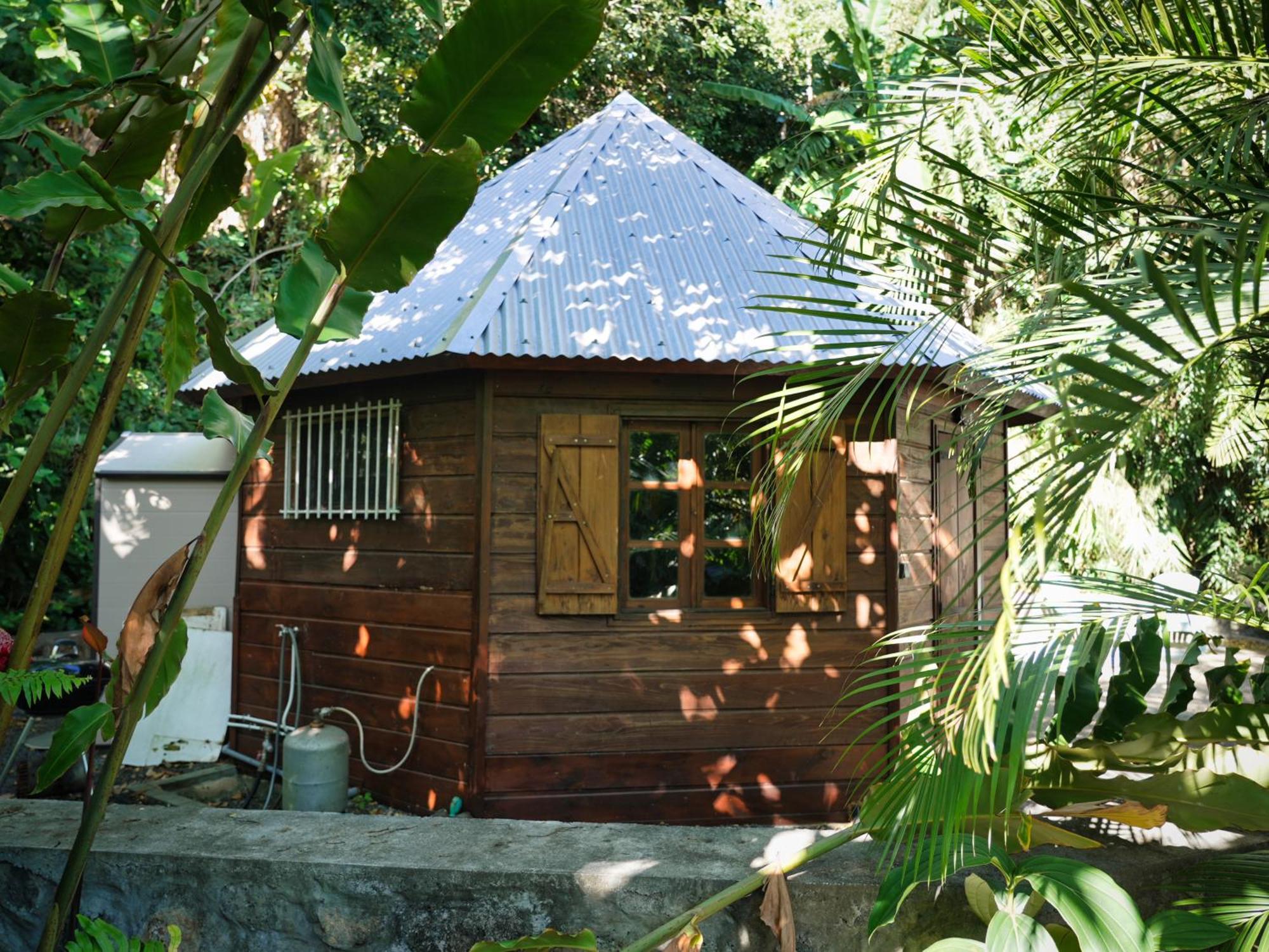 Les Cabanes Du Voyageur Sainte-Marie Δωμάτιο φωτογραφία